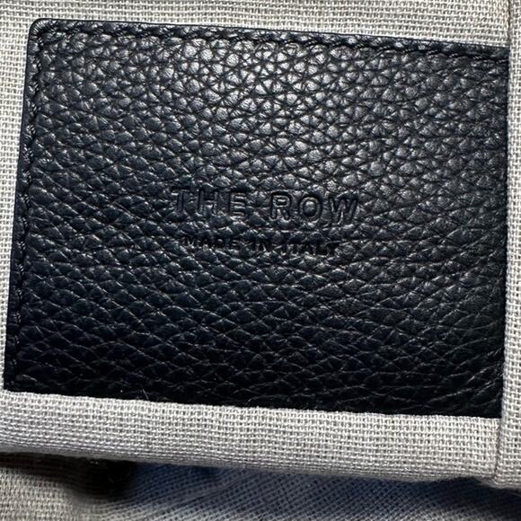 The Row Sling Pebbled-leather Shoulder Bag in Black 100% Authentic Rare - Picture 2 of 16